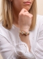 Preview: Armband mit Sterling Silber Kugeln in 8 mm, hell grünem Satinband und feinem Makramee in pastell Rosa