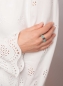 Preview: Elastischer Ring in facettiertem Amazonit, vergoldeten Silberelementen und Amethyst.