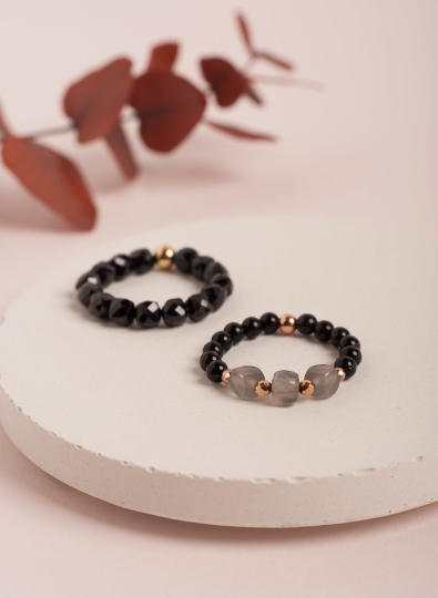 Preview: Ringe mit Mondstein und Onyx oder Spinell