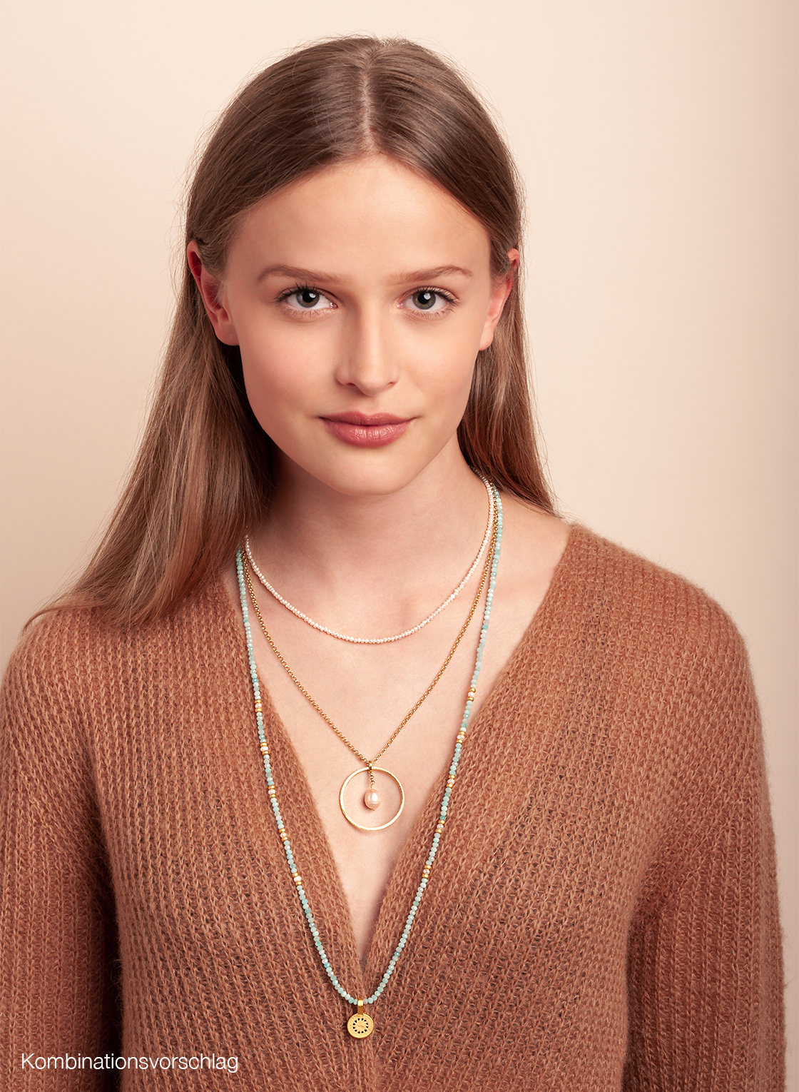 Vergoldete Gliederkette mit Kreiselement im Layer Look mit Süßwasserperlenkette und Amazonit Kette. Kombinationsvorschlag